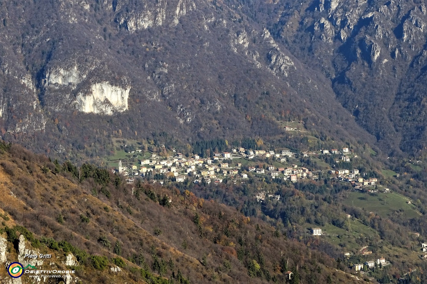 78 Cornalba con la Corna Bianca.JPG